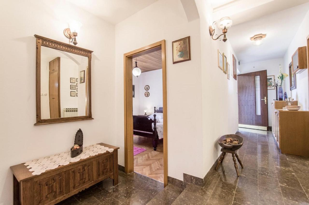 Holiday Home Villa Spilla Selca  Luaran gambar